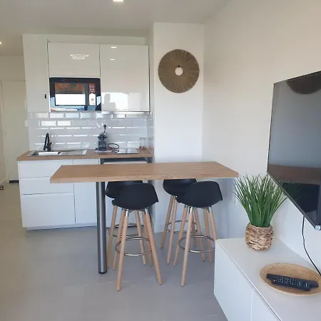 Studio Carnon Bord De Plage Climatise Exterior photo